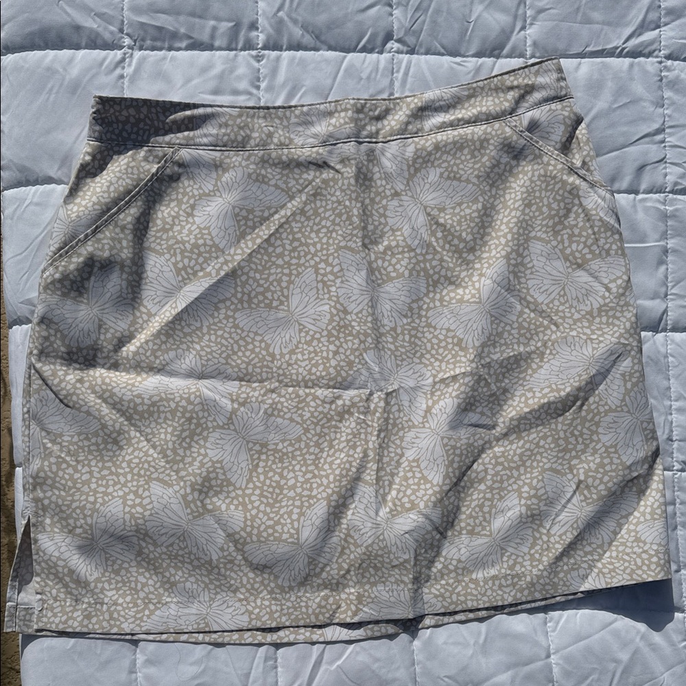 Coral Bay Beige and White Butterfly Skort